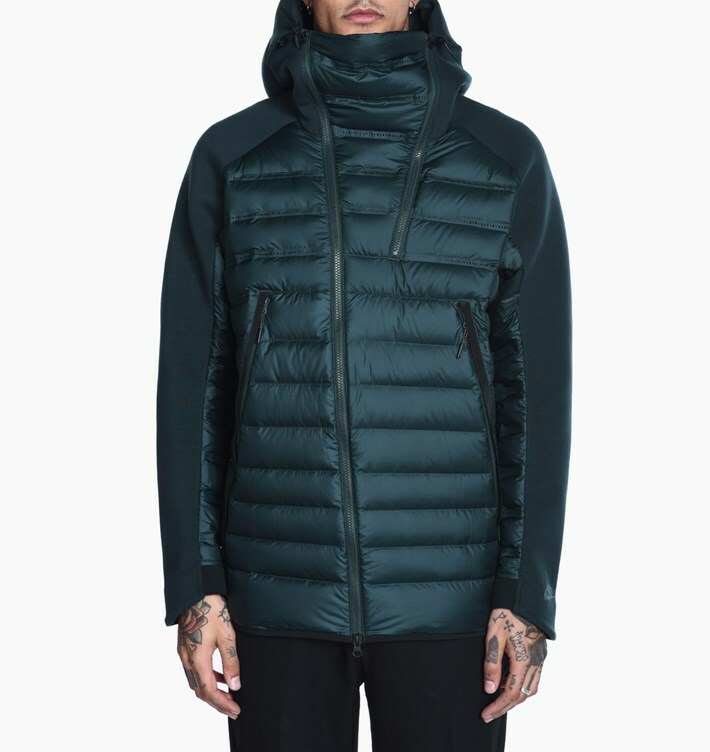 nike tech fleece aeroloft jacket